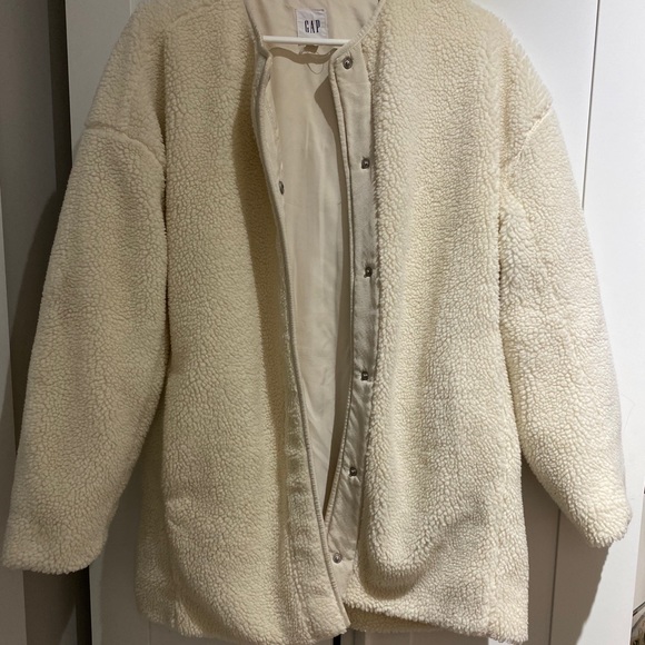 Gap Sherpa Coat - Picture 1 of 3